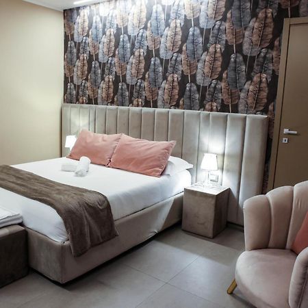 B&B Suites&Rooms Piazza Dei Martiri Catania Exterior foto