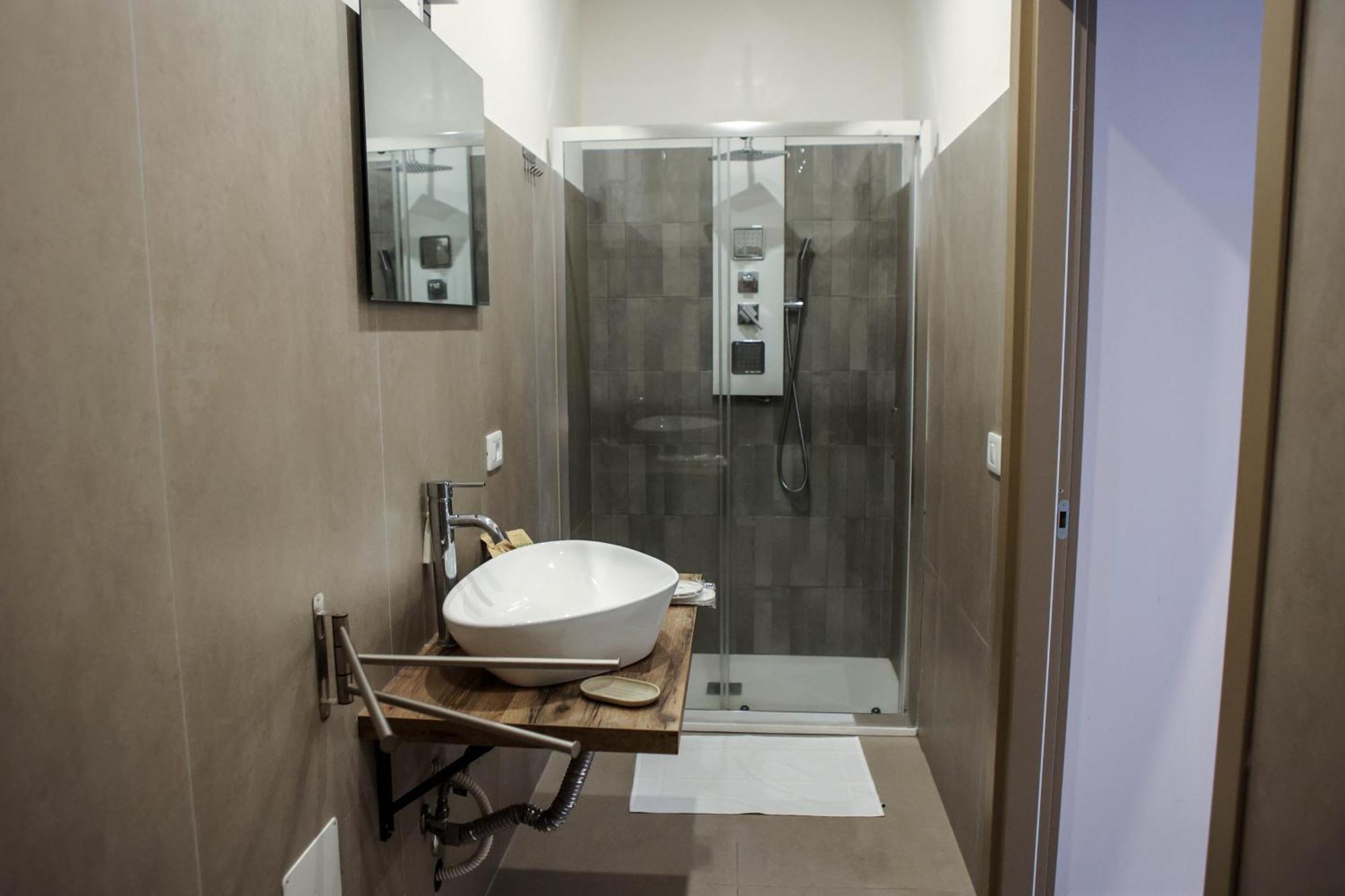 B&B Suites&Rooms Piazza Dei Martiri Catania Exterior foto