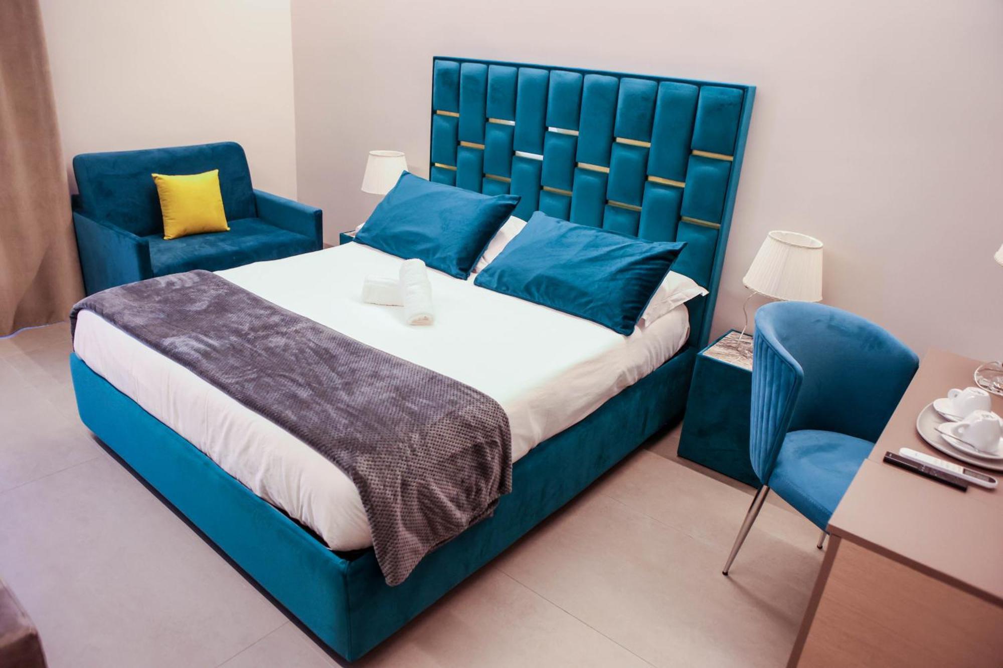 B&B Suites&Rooms Piazza Dei Martiri Catania Exterior foto